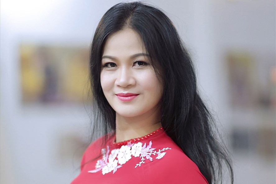 Tập thơ &ldquo;Sải c&aacute;nh giữa chi&ecirc;m bao&rdquo;  của  nh&agrave; b&aacute;o, nh&agrave; thơ Nguyễn Thị Hạnh Loan sẽ ra mắt bạn đọc ng&agrave;y 28/10 tại H&agrave; Nội. 