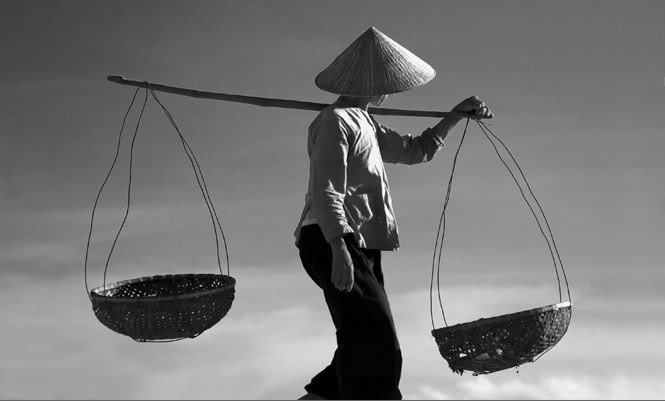 T&igrave;m về ng&agrave;y ấy tuổi thơ