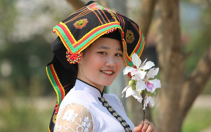 Chùm thơ của Nguyễn Đình Bầu (Thái Bình)